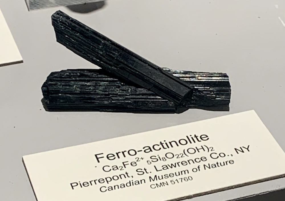 Capture d’écran 2021-12-20 à 03.00.35.png