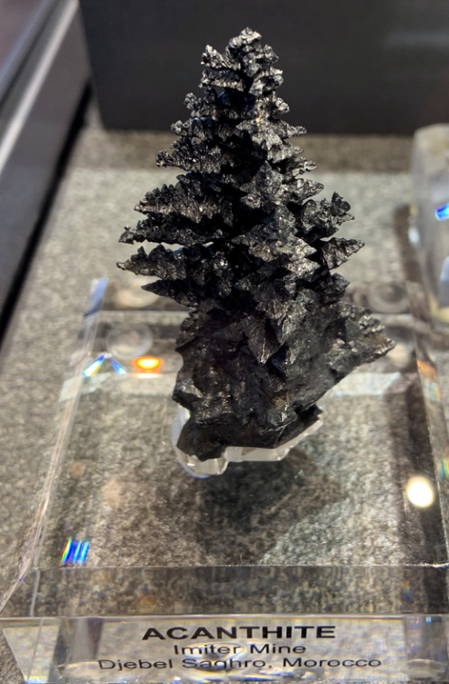 Capture d’écran 2022-03-14 à 23.35.03.png