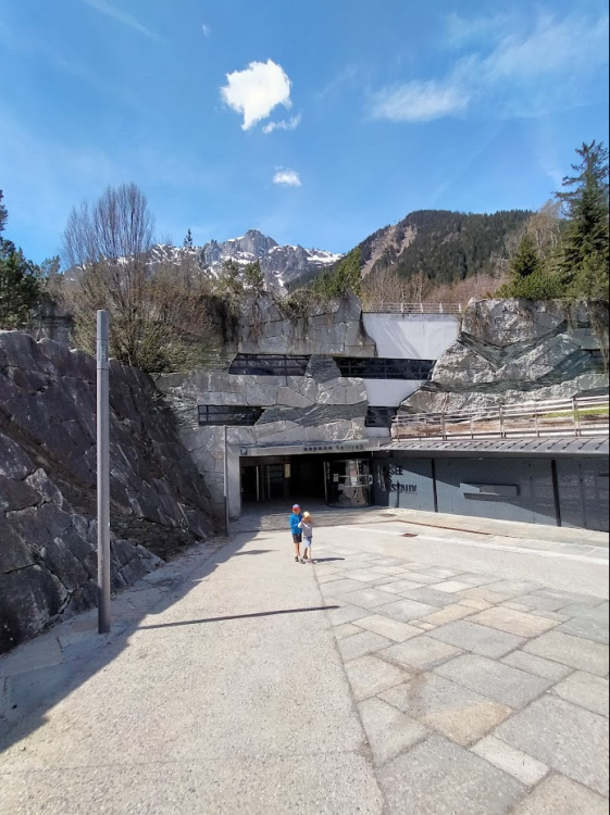 Screenshot 2022-04-19 18.17.46.png