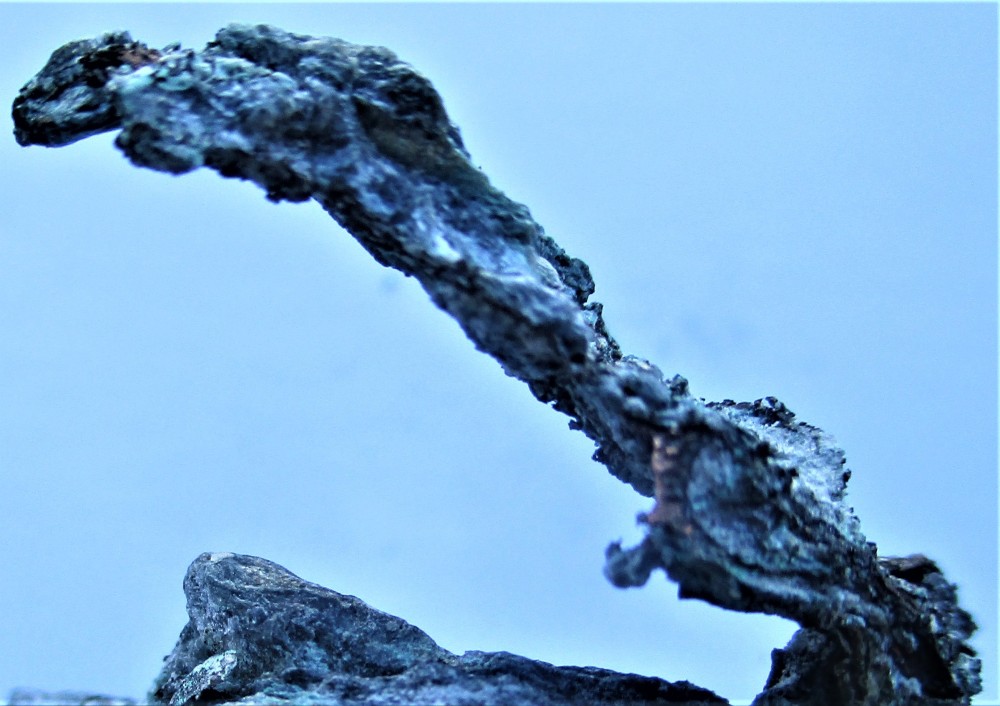 cuivre natif 2 saint veran - 1990.JPG