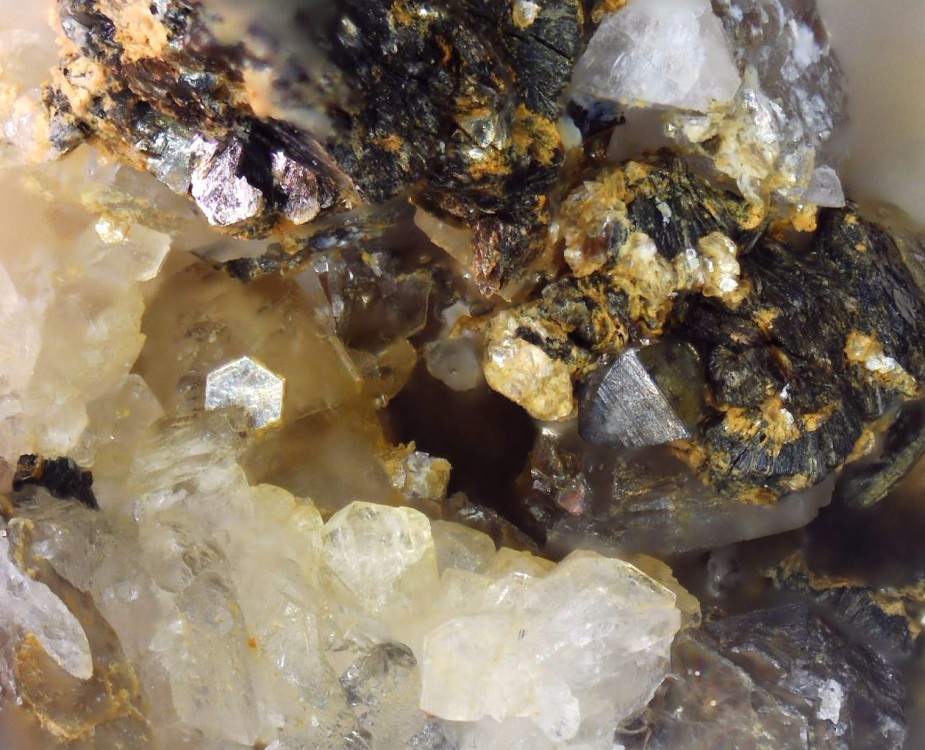 2022-12-27 14-57-33 (B,R1,S4).jpg