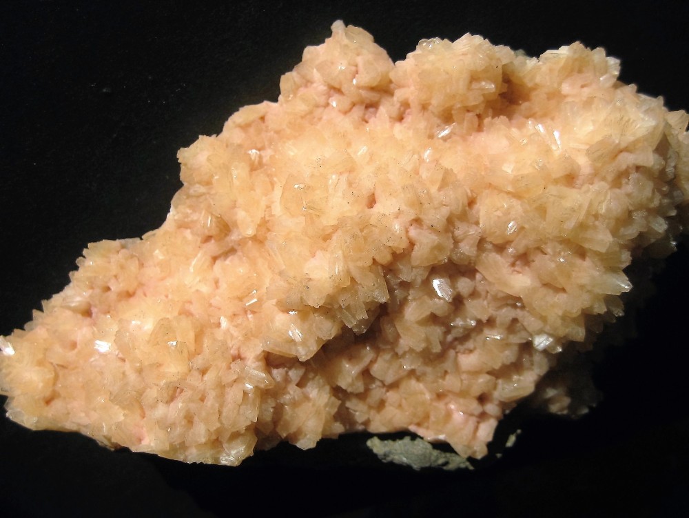 Heulendite(Zeolite)Inde 1 (2).JPG