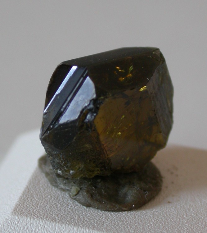 Epidote_macle3.JPG