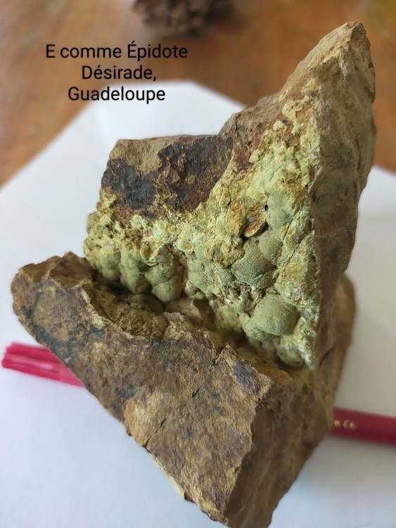 Epidote.jpg