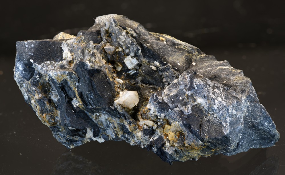 StLaurentleMinier Cérusite s7.jpg