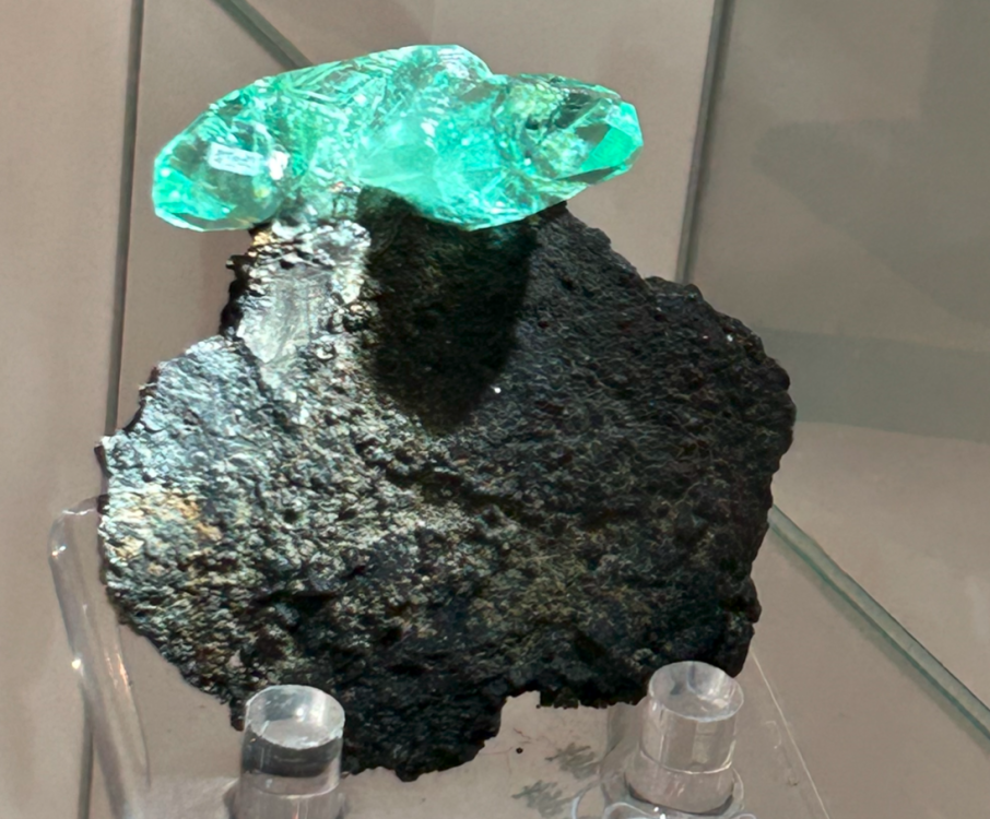 Capture d’écran 2023-11-08 à 17.04.52.png