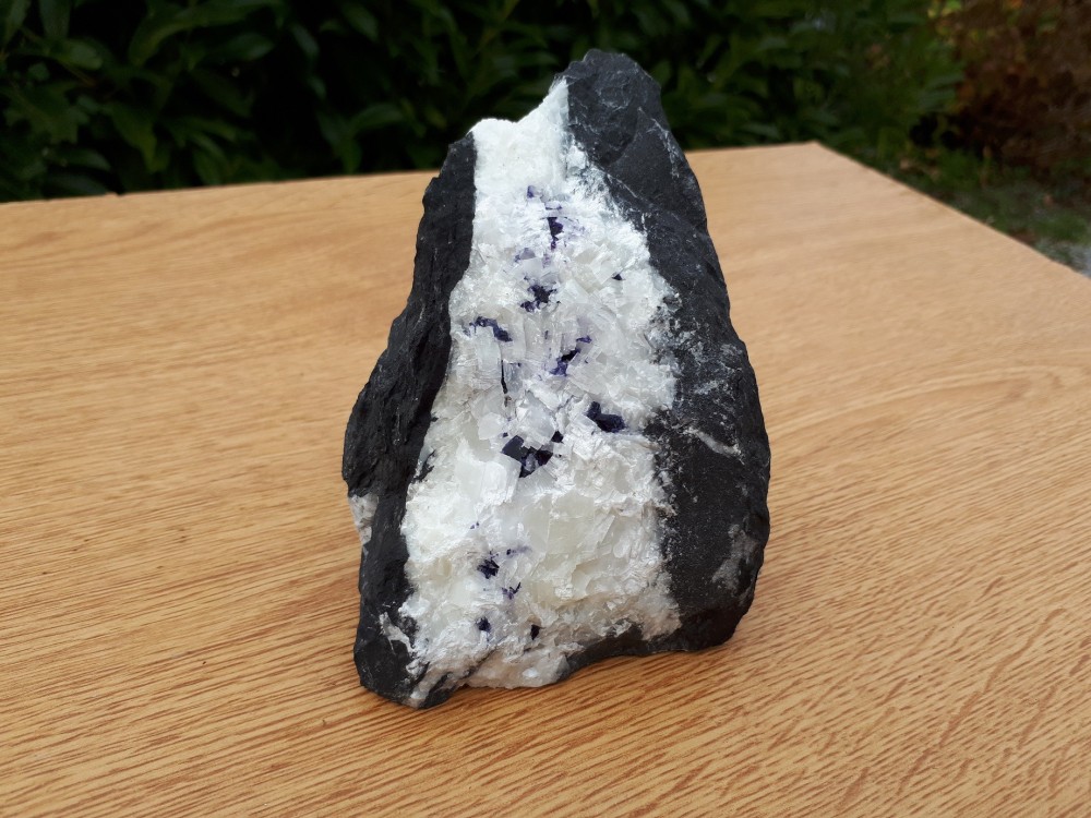 Fluo violette sur Calcite blanche (8).jpg