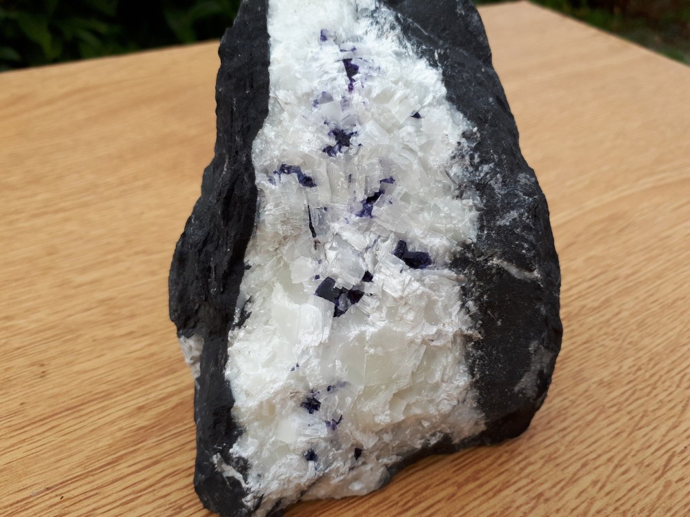 Fluo violette sur Calcite blanche (9).jpg