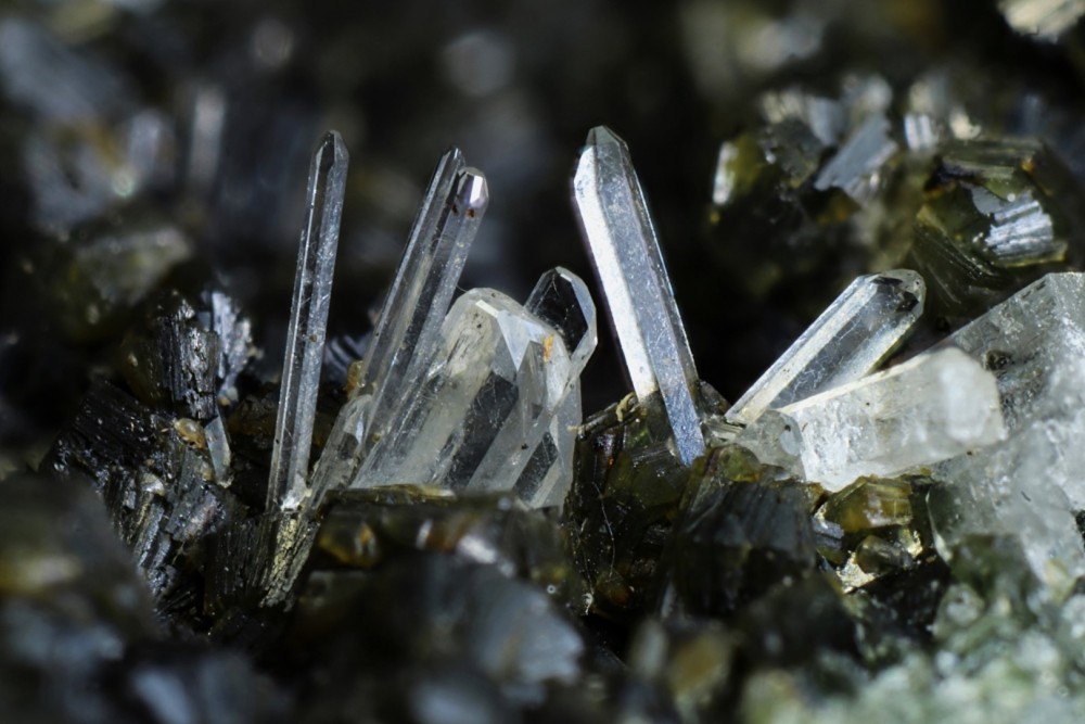 Apatite Luz Saint Sauveur FOV 10 mm 017.jpg