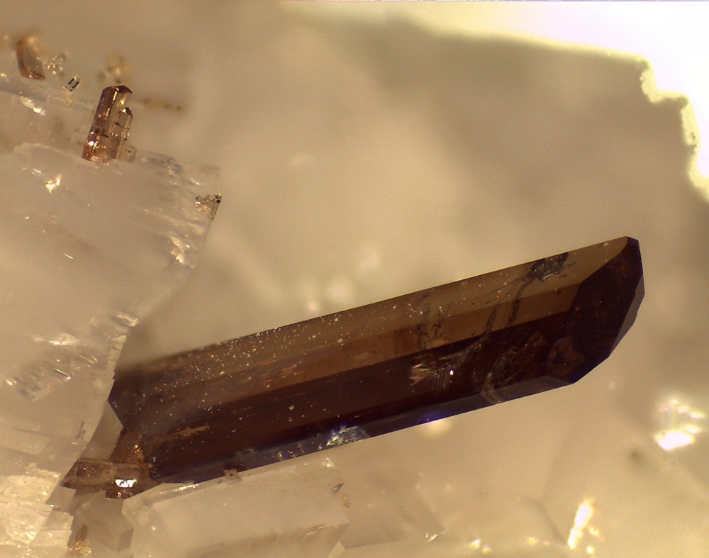 Trimouns Allanite 54x41 pds.jpg