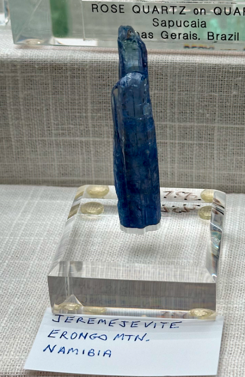 Capture d’écran 2024-03-13 à 23.38.56.png