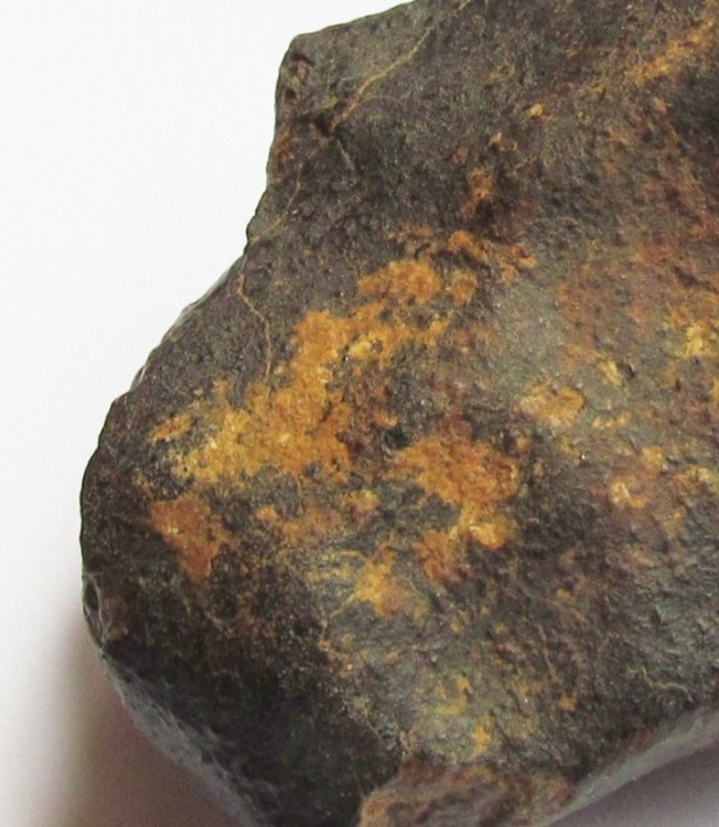 meteorite-chondrite-ordinaire-nwa-10.thumb.jpg.0f9c876ab97ae32da87934849163f60c.jpg