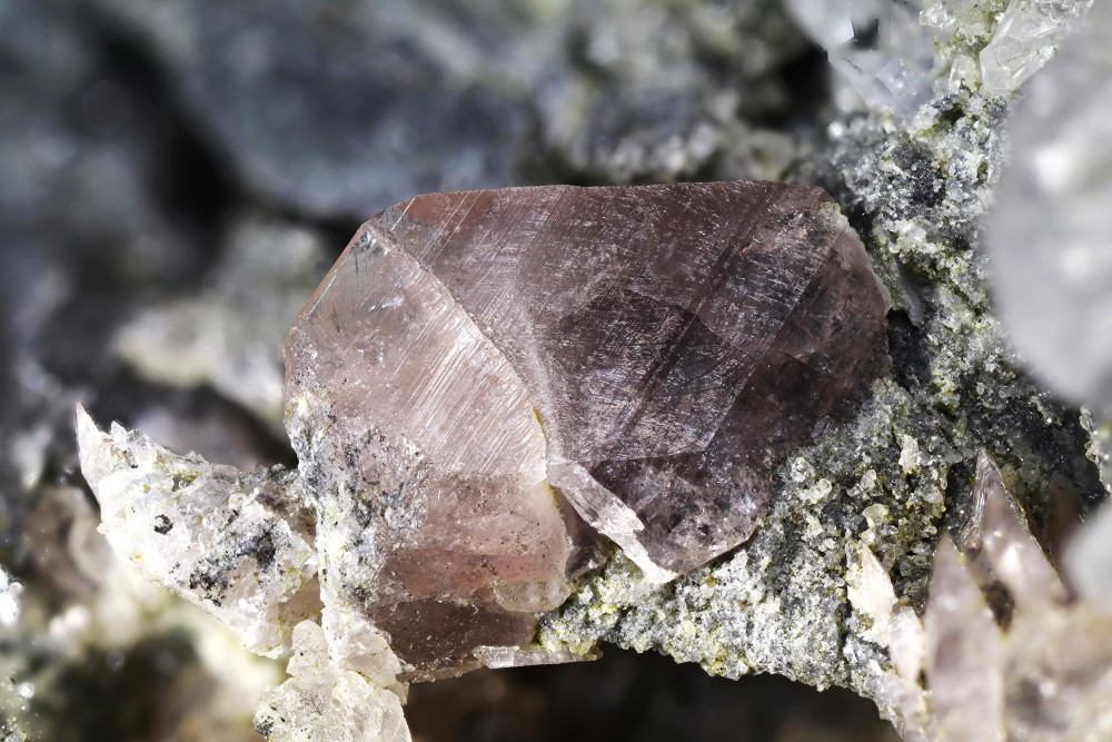 Axinite le Tourmalet FOV 15 mm 016.jpg