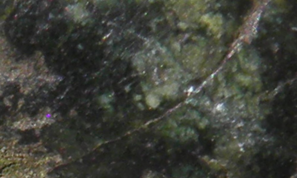 détail rhyolite 3 approfondi.JPG