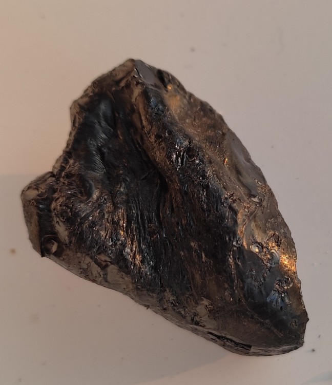 pierre très légère face 1.jpg