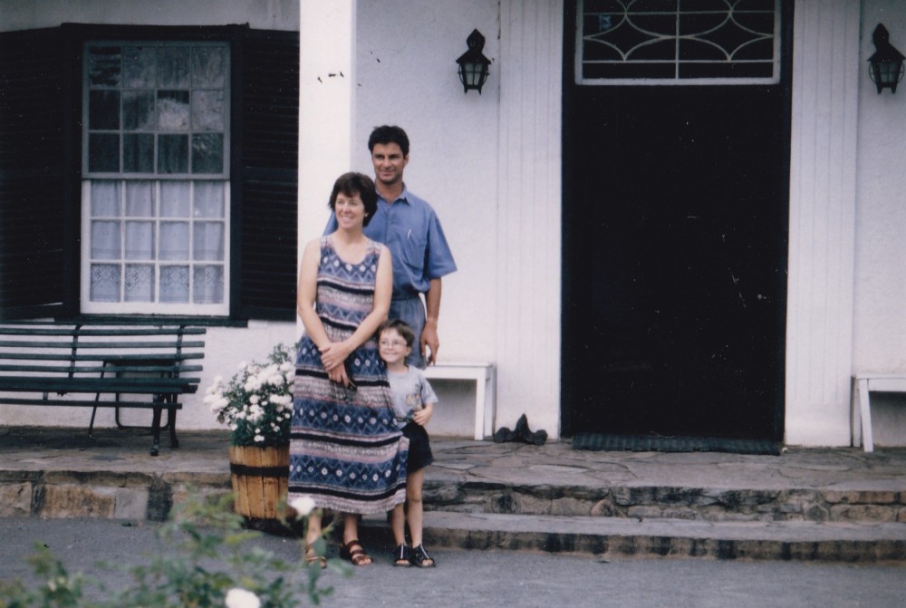 Robert-Henry Rubidge, petit-fils de Sydney-Henry et frère de Bruce avec son épouse Marion-Eira Maasdorp et leur fils Richard-Charles..jpg