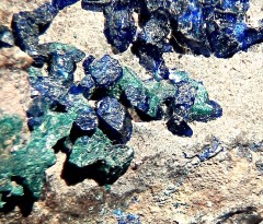 Pseudomorphose azurite malachite 1.jpg