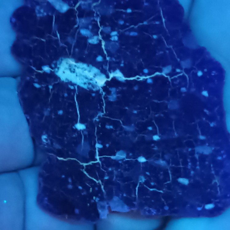 Araouane 001 UV2.jpg