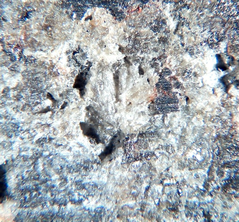 Mount Tazerzait vacuole 3.jpg