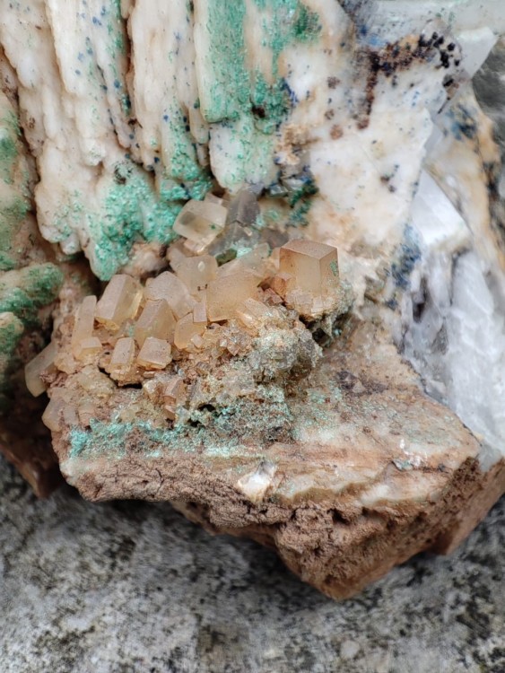 cabrière font d'arques.jpeg