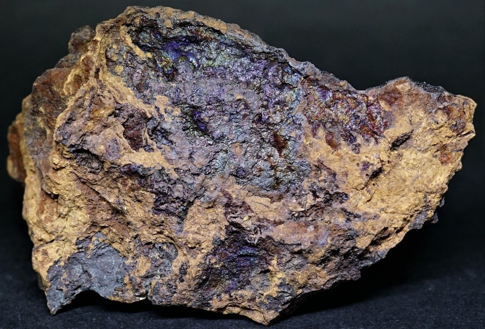 (4-2)3-Goethite-68x45x28mm.Sortiedu20aout2021.AncienneminedeChizeuil71France..thumb.jpg.f934dbb015b17006409ad04ff3a2b631.jpg