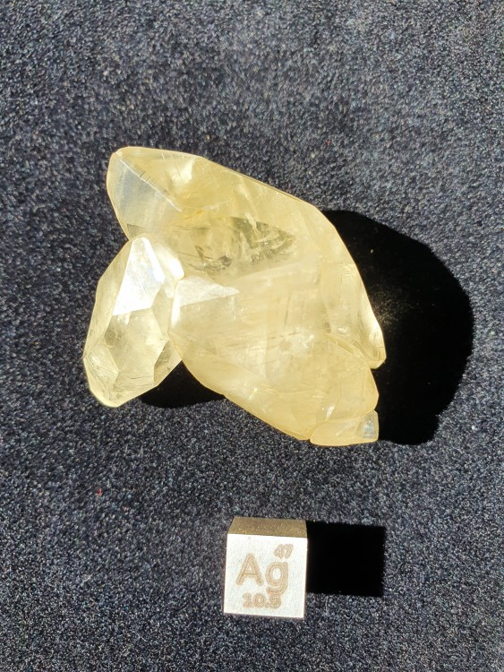 CALCITESCALENOEDRE6(Rebenacq64France)12019SCP54.thumb.jpg.7e14e6e3dbec001738862442854d240e.jpg