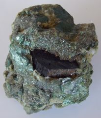 Vésuvianite