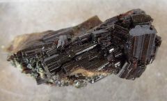 Vésuvianite