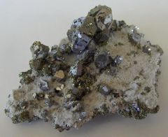 Galène et Chalcopyrite