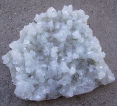 Hydroxyapophyllite-(K)