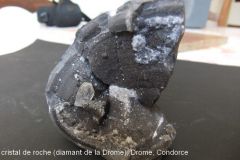 032 diamant De La Drome cristal De roche dans septaria Rémuza
