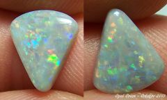 OC735kes1 Opale Australienne