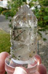 Quartz avec inclusion de Tourmalines et lépidolite, Minas Gérais, Brésil.