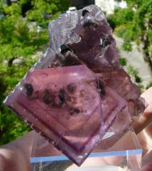 Fluorine (avec cristaux Fantômes et inclusion de blende) et Sphalérite (Var. de Blende), Denton Mine, Illinois, USA.